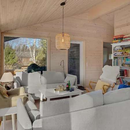 4 Bedroom In Holiday home Hojby